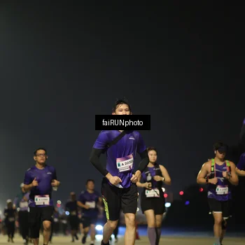 Runner Photo 7347380