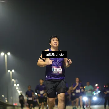 Runner Photo 7347390