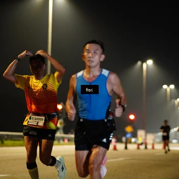Runner Photo 7347398