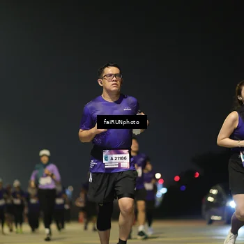 Runner Photo 7347437