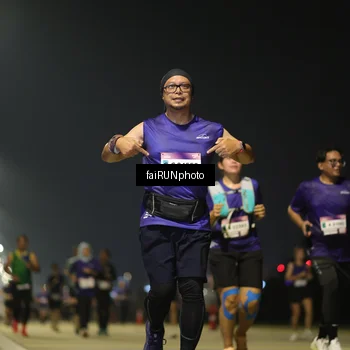 Runner Photo 7347477