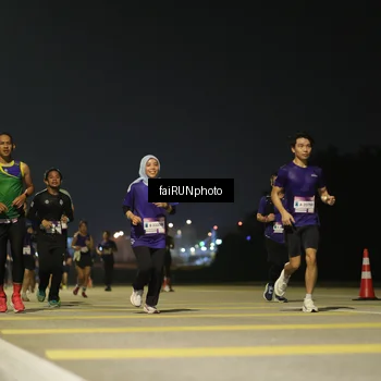 Runner Photo 7347493
