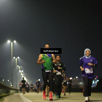 Runner Photo 7347499