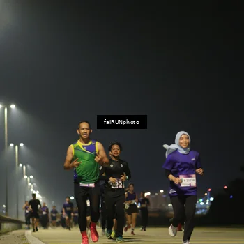 Runner Photo 7347546