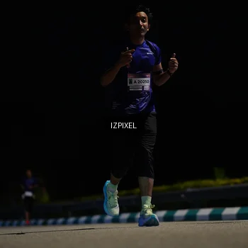 Runner Photo 7347603