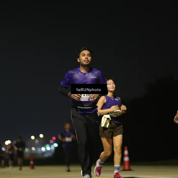 Runner Photo 7347609