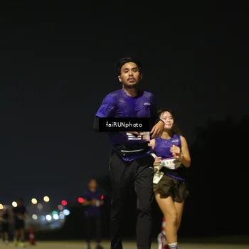 Runner Photo 7347615
