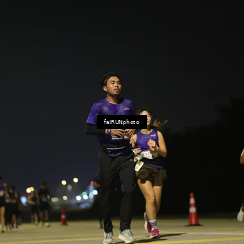 Runner Photo 7347628