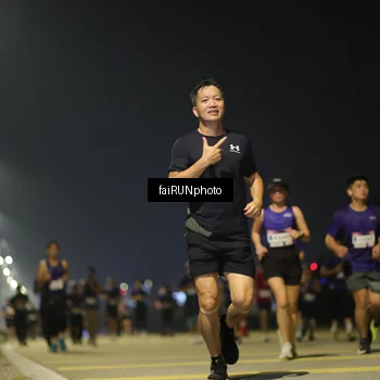 Runner Photo 7347643