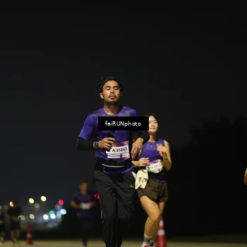 Runner Photo 7347649