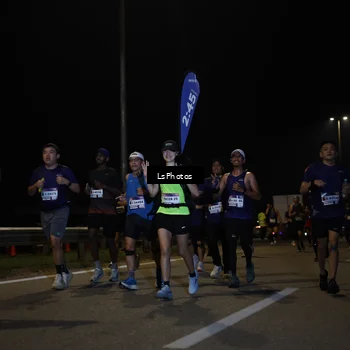 Runner Photo 7347650