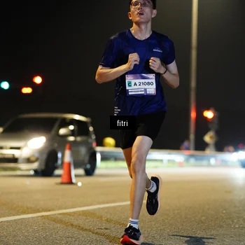 Runner Photo 7347685