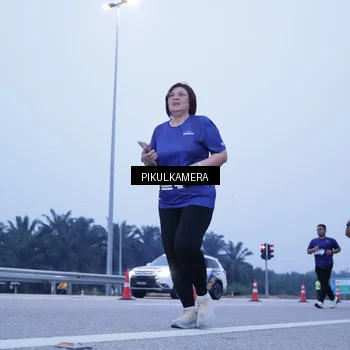 Runner Photo 7347724