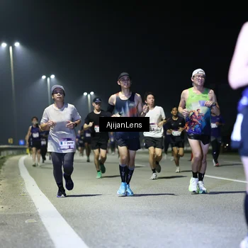 Runner Photo 7347742