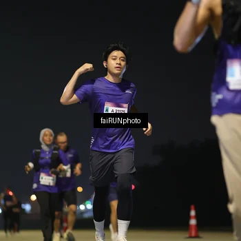 Runner Photo 7347750