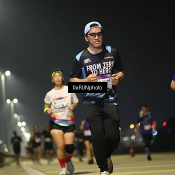 Runner Photo 7347787