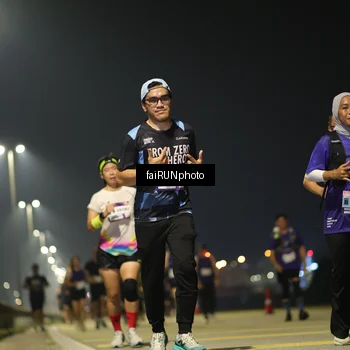Runner Photo 7347833