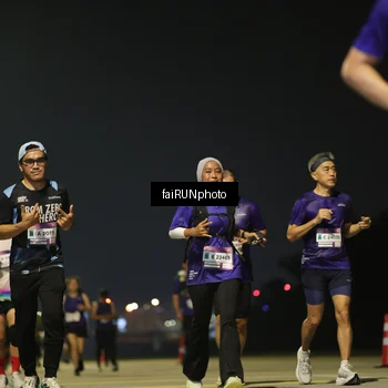 Runner Photo 7347839