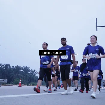 Runner Photo 7347875