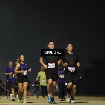 Runner Photo 7347879
