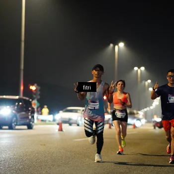 Runner Photo 7347884