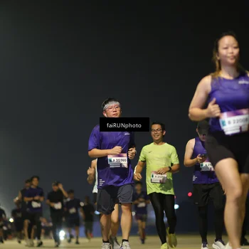 Runner Photo 7347919