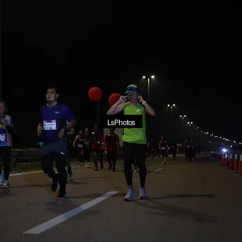 Runner Photo 7347921