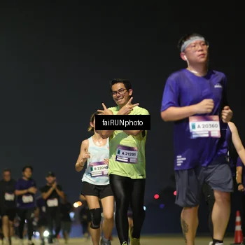 Runner Photo 7347944