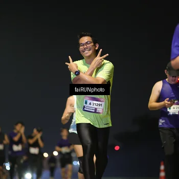 Runner Photo 7347955