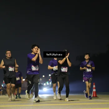 Runner Photo 7348011