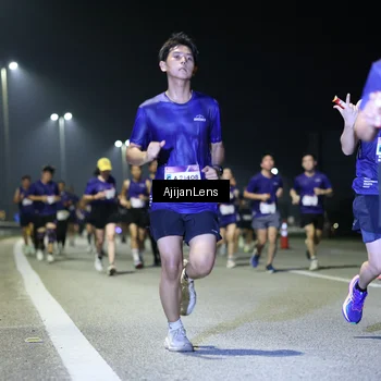 Runner Photo 7348041