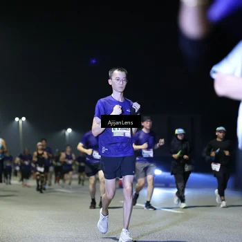 Runner Photo 7348043