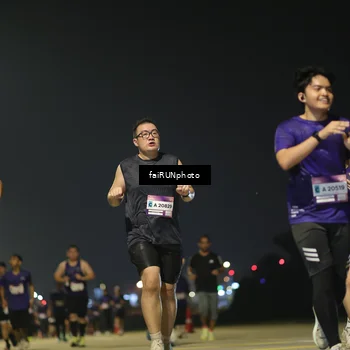 Runner Photo 7348087