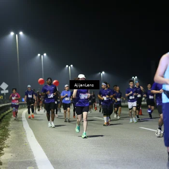 Runner Photo 7348093