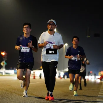 Runner Photo 7348098
