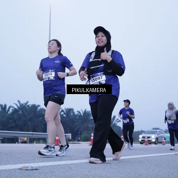 Runner Photo 7348114