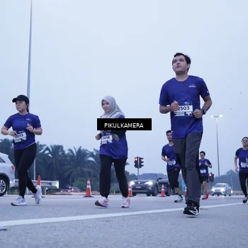 Runner Photo 7348165