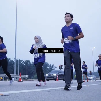 Runner Photo 7348167