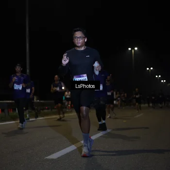 Runner Photo 7348223