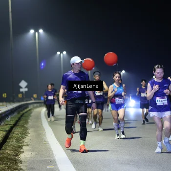 Runner Photo 7348234