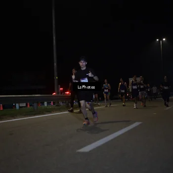 Runner Photo 7348255