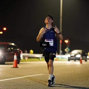 Runner Photo 7348275