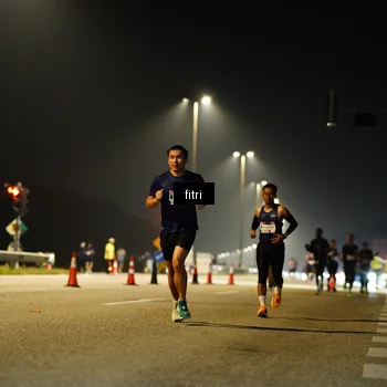 Runner Photo 7348300