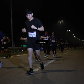 Runner Photo 7348311