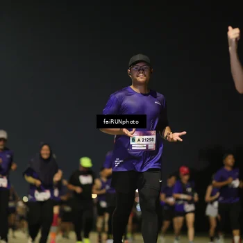 Runner Photo 7348314