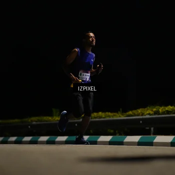 Runner Photo 7348317