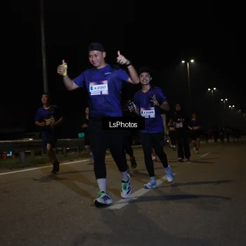Runner Photo 7348319