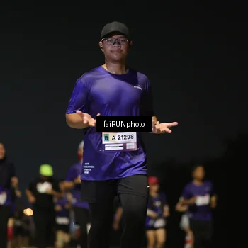 Runner Photo 7348322