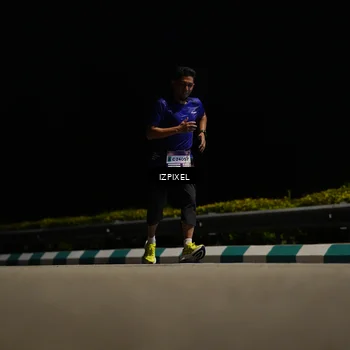 Runner Photo 7348383