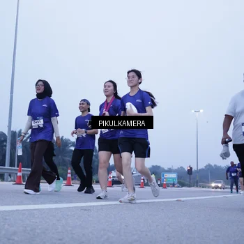 Runner Photo 7348390
